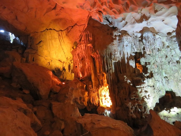 Halong-Bay-Cave-Rock-Formations-