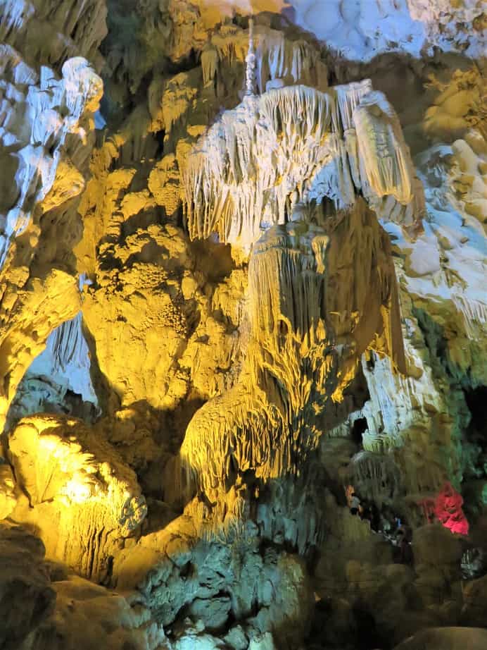 Visit Vietnam Halong-Bay-Cave-Rock-Formations