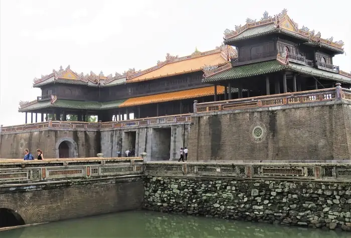 Hue-Entrance-to-Citadel