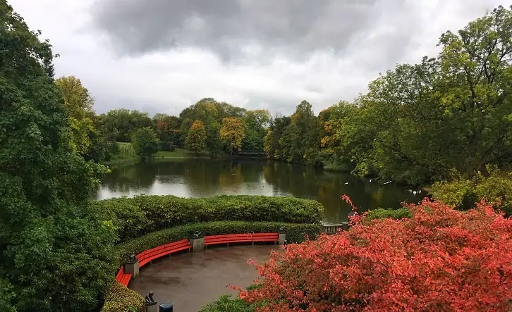 Oslo Layover: Frogner Pond Surrounded by the Beginning of Fall Colors