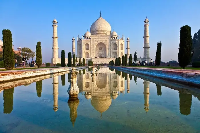 Places to visit before they disappear - Taj Majal - India