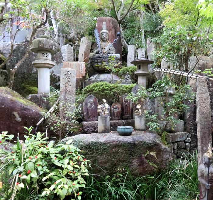 Daisho-in Buddha - Miyajima