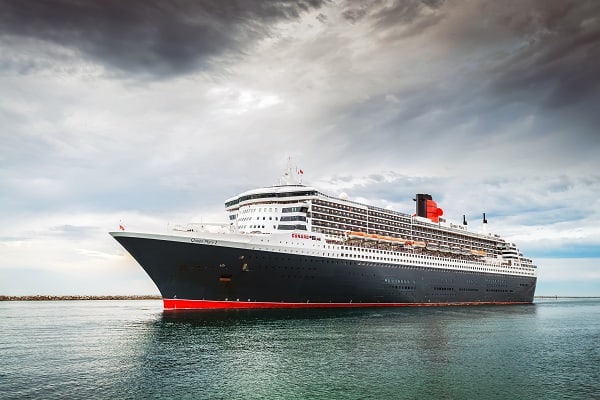 Queen Mary 2 - Cunard Lines 
