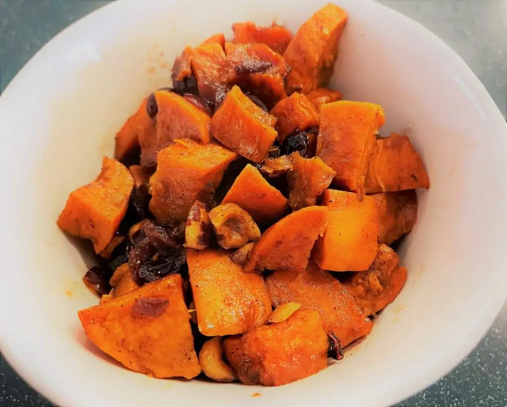 Candied Sweet Potatoes - Traditional Thanksgiving Foods
