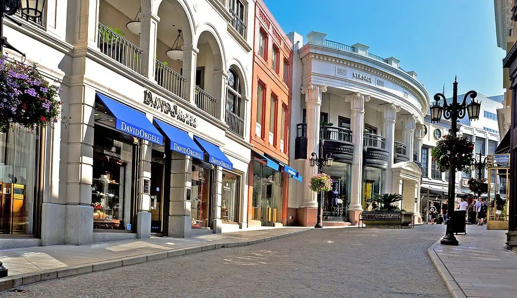 Rodeo Drive in Beverly Hills - 1 Day In LA