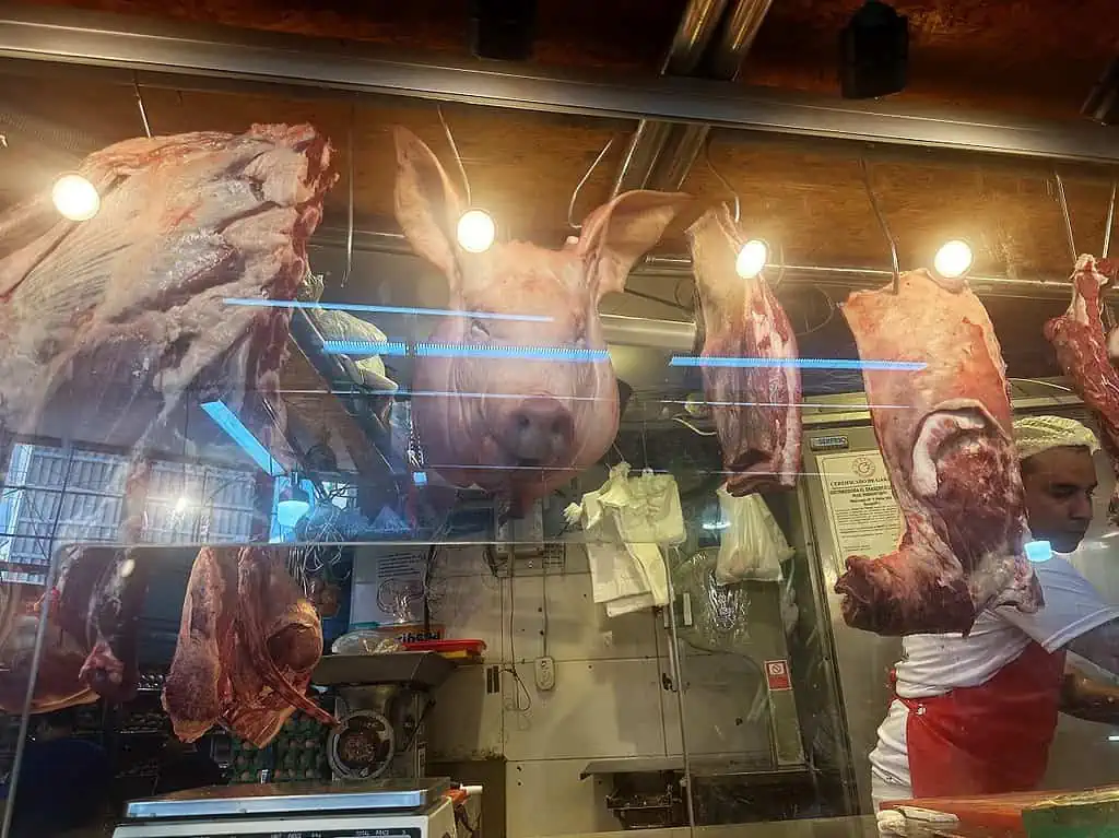 Mercado Pigs