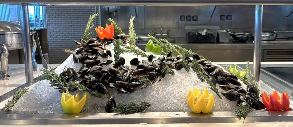 Mussels on a display of ice