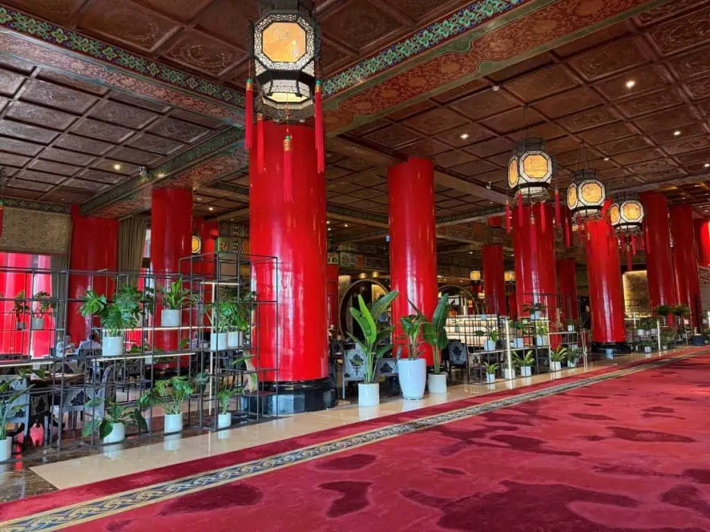 6 Day Taipei & Northern Taiwan Itinerary: Sun Moon Lake, Shifen & Taipei 101 41 The lobby of the Grand Hotel in Taipei.