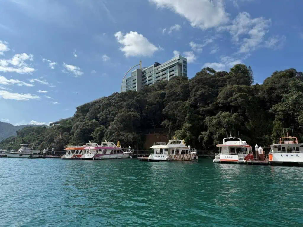 6 Day Taipei & Northern Taiwan Itinerary: Sun Moon Lake, Shifen & Taipei 101 19 Boats docked at the Lake waiting for passengers