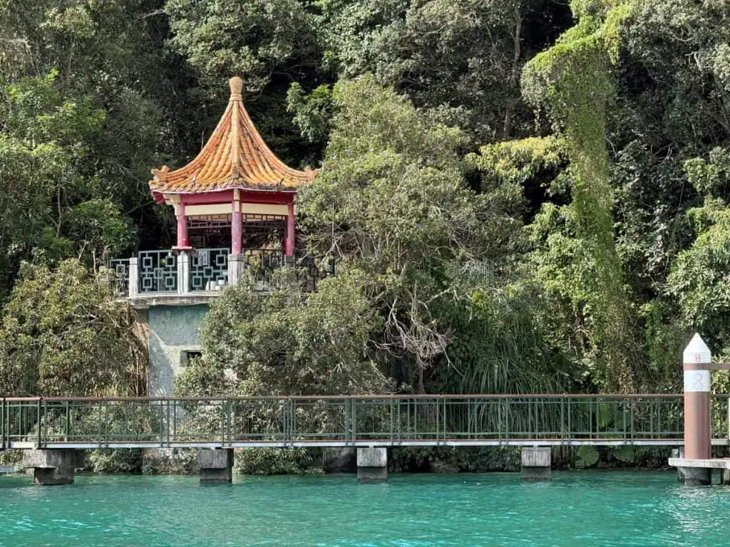 6 Day Taipei & Northern Taiwan Itinerary: Sun Moon Lake, Shifen & Taipei 101 20 A small water temple peaks out from the forest at the edge of the lake