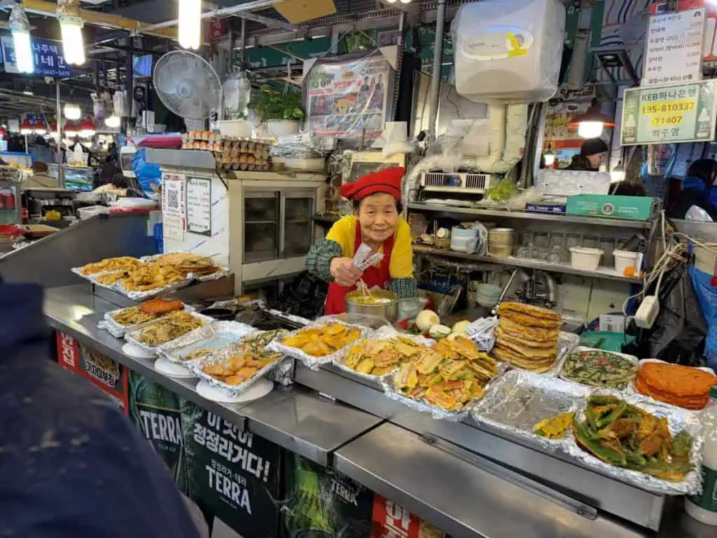 6 Days in Seoul: Royal Palaces, Korean BBQ, Hanbok, and the Unforgettable DMZ 6 Gwangjang Market 1