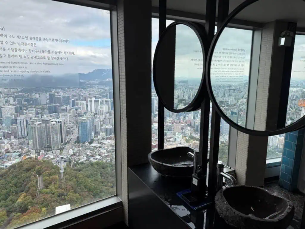 6 Days in Seoul: Royal Palaces, Korean BBQ, Hanbok, and the Unforgettable DMZ 18 Skyrestroom 2